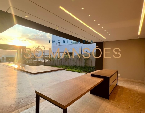 Casa de Luxo de 628 m² à Venda com 5 Suítes e Vista Panorâmica no Alphaville - Lagoa dos Ingleses, Nova Lima - MG