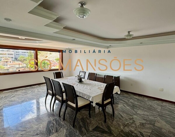 CASA À VENDA NO BAIRRO SANTA LÚCIA EM BELO HORIZONTE