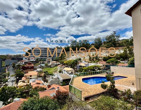 CASA À VENDA NO BAIRRO SANTA LÚCIA EM BELO HORIZONTE