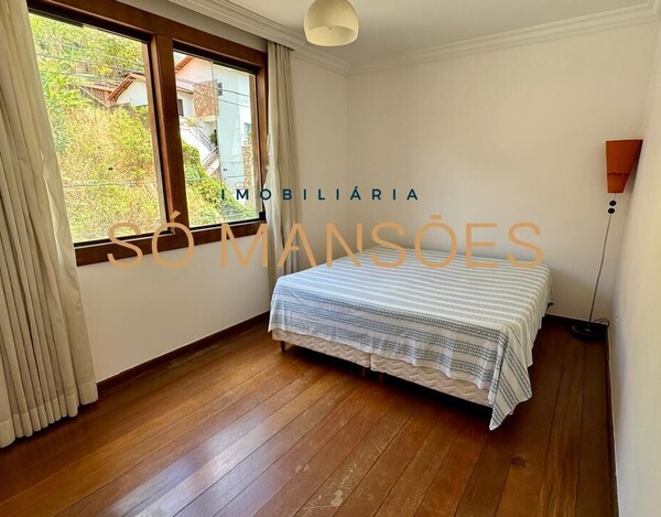 CASA À VENDA NO BAIRRO SANTA LÚCIA EM BELO HORIZONTE