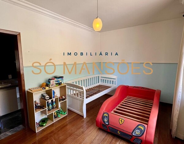 CASA À VENDA NO BAIRRO SANTA LÚCIA EM BELO HORIZONTE