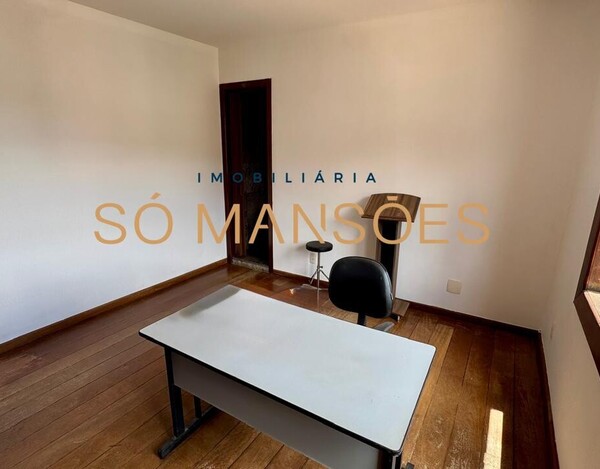 CASA À VENDA NO BAIRRO SANTA LÚCIA EM BELO HORIZONTE