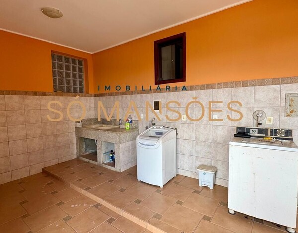 CASA À VENDA NO BAIRRO SANTA LÚCIA EM BELO HORIZONTE