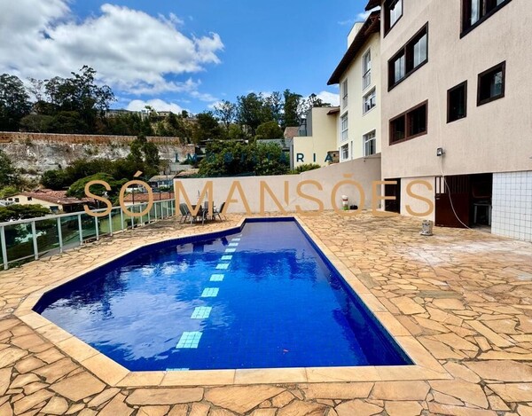 CASA À VENDA NO BAIRRO SANTA LÚCIA EM BELO HORIZONTE