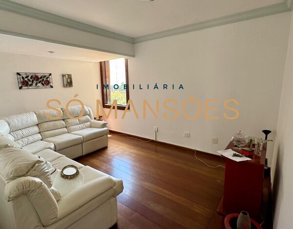 CASA À VENDA NO BAIRRO SANTA LÚCIA EM BELO HORIZONTE