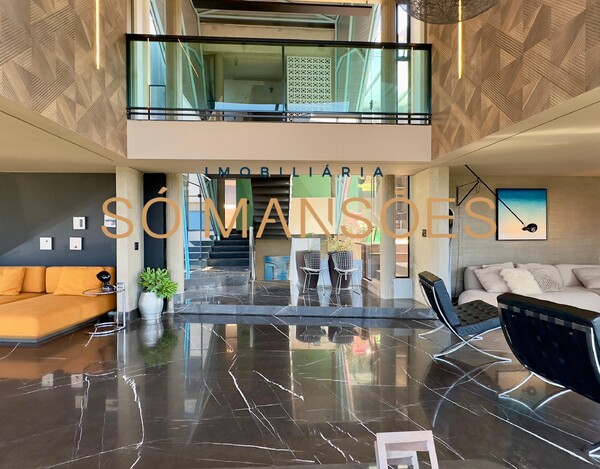 VALE DOS CRISTAIS - CASA À VENDA EM NOVA LIMA