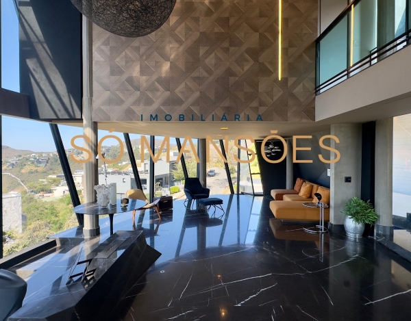 Casa de Luxo de 657 m² à Venda com 4 Suítes e Vista Panorâmica no Vale dos Cristais, Nova Lima - MG