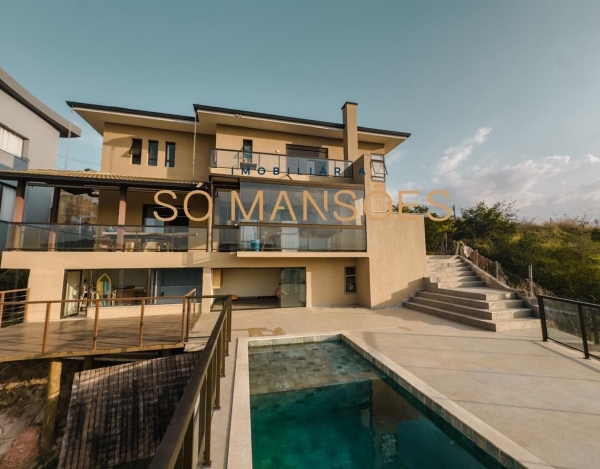 Casa Exclusiva de 280 m² à Venda com 3 Suítes e Vista Definitiva no Mirante da Mata, Nova Lima - MG