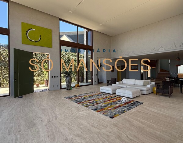 CASA À VENDA NO CONDOMÍNIO RETIRO DAS PEDRAS EM BRUMADINHO