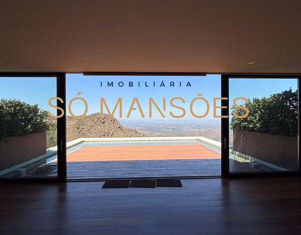 CASA À VENDA NO CONDOMÍNIO RETIRO DAS PEDRAS EM BRUMADINHO