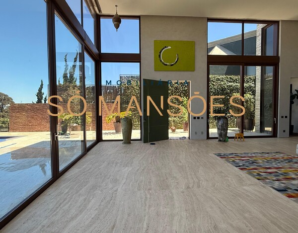 CASA À VENDA NO CONDOMÍNIO RETIRO DAS PEDRAS EM BRUMADINHO