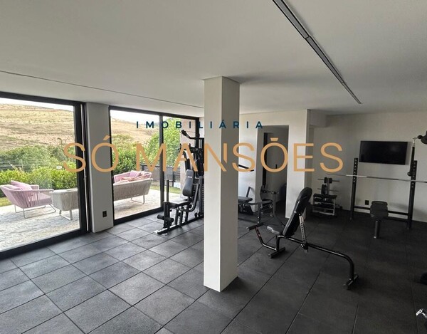 CASA À VENDA NO ALPHAVILLE LAGOA DOS INGLESES - RESIDENCIAL FLORES