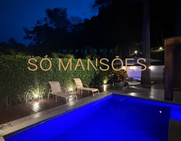 Casa de Luxo de 328 m² à Venda com 4 Suítes e Piscina Aquecida no Quintas do Sol, Nova Lima - MG