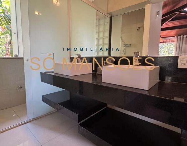 CASA À VENDA NO RETIRO DO CHALÉ EM BRUMADINHO