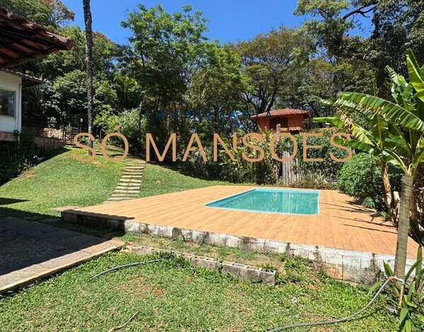 CASA À VENDA NO RETIRO DO CHALÉ EM BRUMADINHO