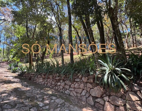 CASA À VENDA NO RETIRO DO CHALÉ EM BRUMADINHO