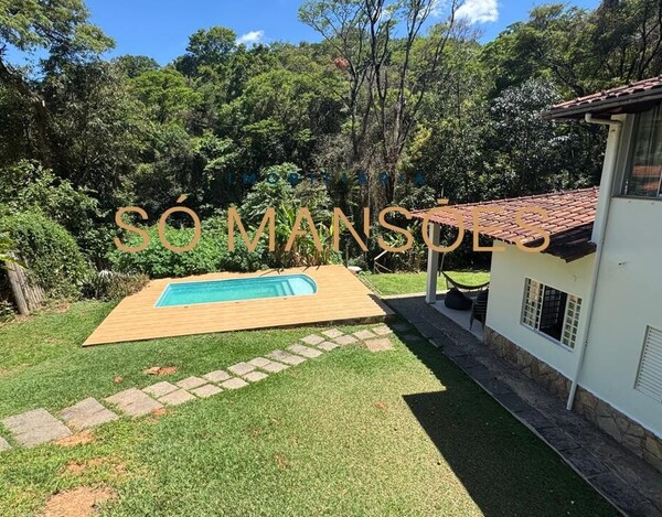 CASA À VENDA NO RETIRO DO CHALÉ EM BRUMADINHO