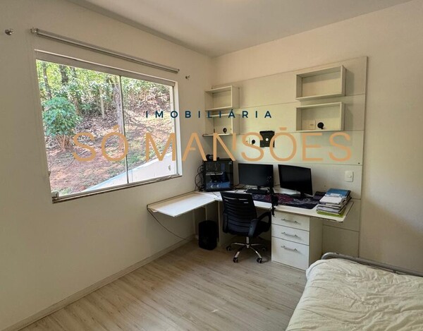 CASA À VENDA NO RETIRO DO CHALÉ EM BRUMADINHO