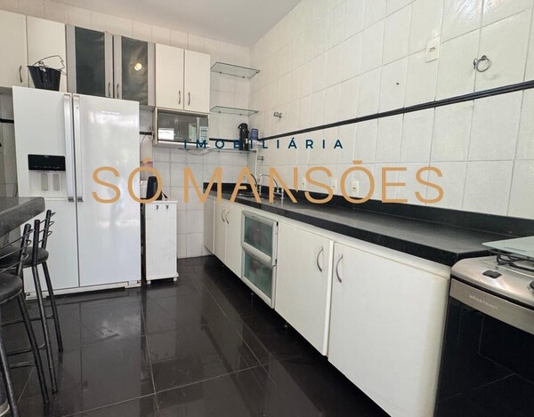 CASA À VENDA NO RETIRO DO CHALÉ EM BRUMADINHO