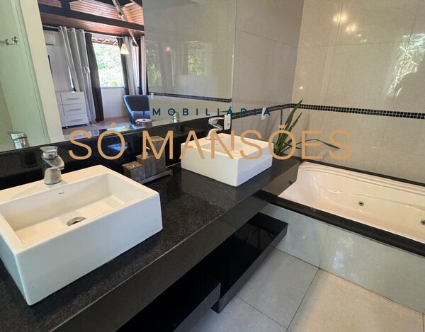 CASA À VENDA NO RETIRO DO CHALÉ EM BRUMADINHO