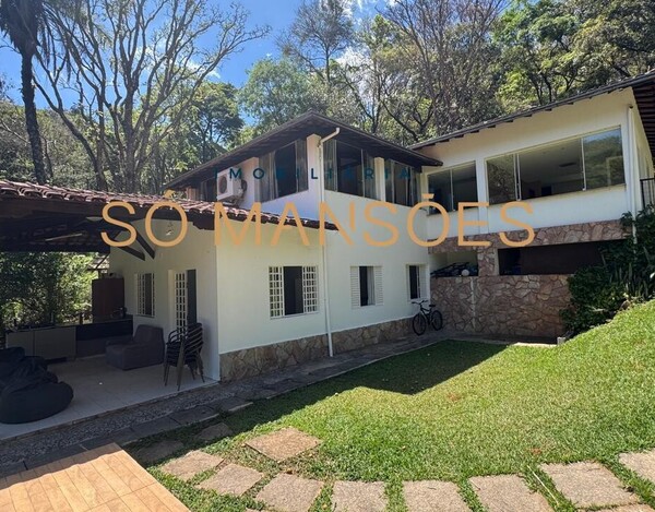 CASA À VENDA NO RETIRO DO CHALÉ EM BRUMADINHO