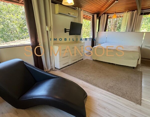 CASA À VENDA NO RETIRO DO CHALÉ EM BRUMADINHO