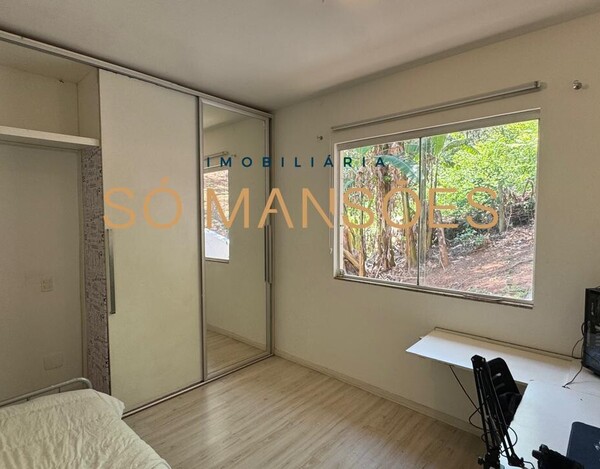 CASA À VENDA NO RETIRO DO CHALÉ EM BRUMADINHO