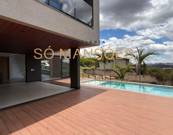 Casa de Luxo de 442 m² à Venda com 4 Suítes e Espaço Gourmet no Condomínio Alphaville - Lagoa dos Ingleses, Nova Lima - MG
