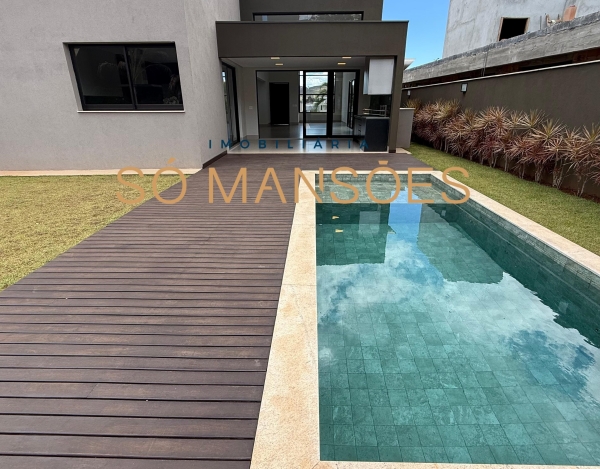 Casa Espaçosa à Venda com 4 Suítes e Piscina Aquecida no Condomínio Alphaville - Lagoa dos Ingleses, Nova Lima - MG