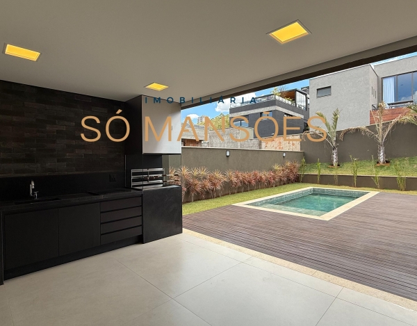 Casa Espaçosa à Venda com 4 Suítes e Piscina Aquecida no Condomínio Alphaville - Lagoa dos Ingleses, Nova Lima - MG