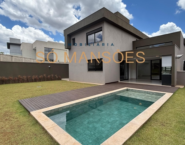 Casa Espaçosa à Venda com 4 Suítes e Piscina Aquecida no Condomínio Alphaville - Lagoa dos Ingleses, Nova Lima - MG