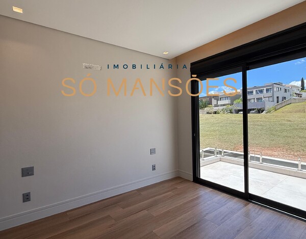 CASA À VENDA NO ALPHAVILLE, LAGOA DOS INGLESES EM NOVA LIMA - PENÍNSULA DOS PÁSSAROS