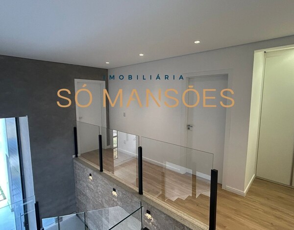 CASA À VENDA NO ALPHAVILLE VESPASIANO 