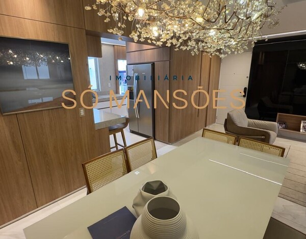 APARTAMENTO À VENDA NO BAIRRO CASTELO 