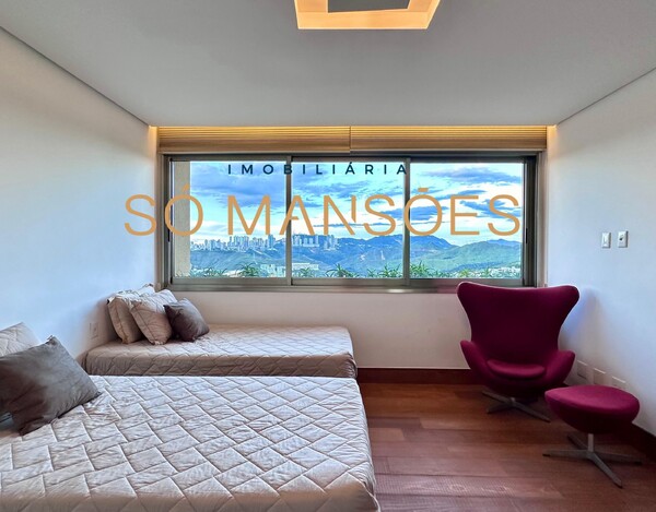 VALE DOS CRISTAIS - CASA À VENDA EM NOVA LIMA