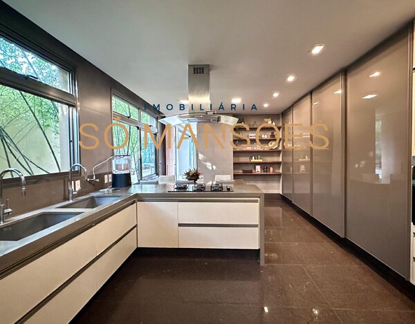 VALE DOS CRISTAIS - CASA À VENDA EM NOVA LIMA