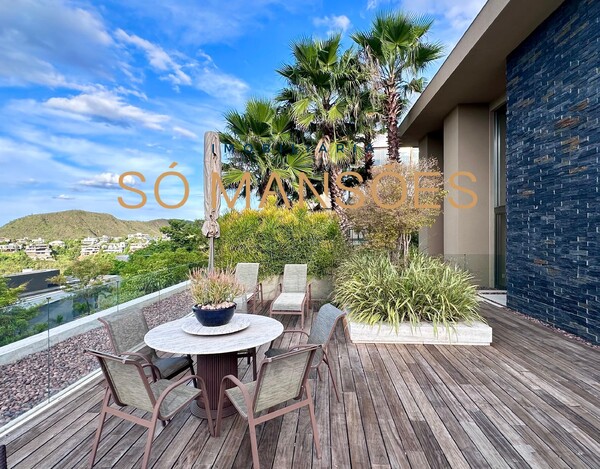 VALE DOS CRISTAIS - CASA À VENDA EM NOVA LIMA