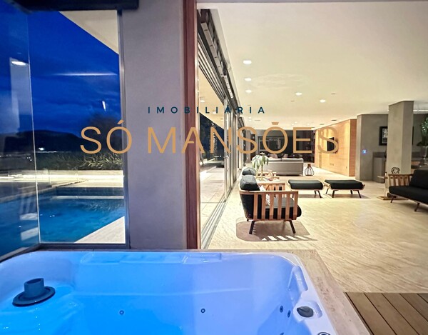 VALE DOS CRISTAIS - CASA À VENDA EM NOVA LIMA