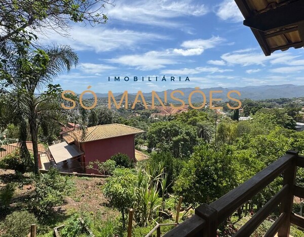 CASA À VENDA NO CONDOMÍNIO VEREDAS DAS GERAES