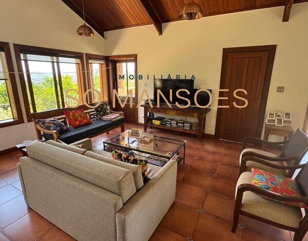 CASA À VENDA NO CONDOMÍNIO VEREDAS DAS GERAES