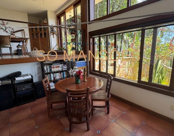 CASA À VENDA NO CONDOMÍNIO VEREDAS DAS GERAES