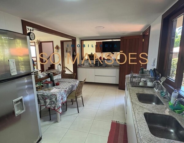 CASA À VENDA NO CONDOMÍNIO VEREDAS DAS GERAES