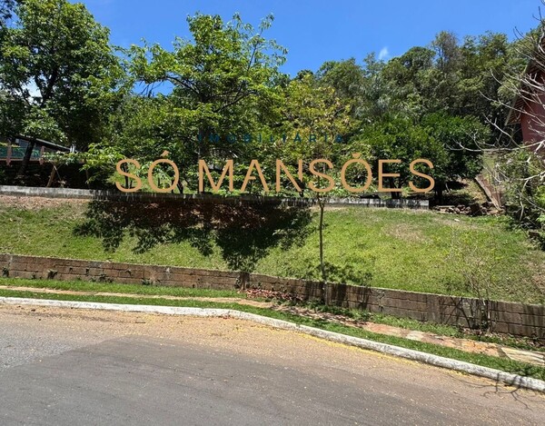 LOTE / TERRENO À VENDA NO CONDOMÍNIO VEREDAS DAS GERAES 