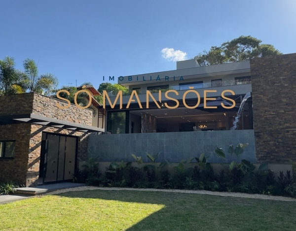Casa de Luxo de 440 m² à Venda com 5 Suítes e Piscina Aquecida no Condados da Lagoa, Lagoa Santa - MG
