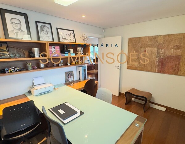 CASA À VENDA NO CONDOMÍNIO SERRA DOS MANACÁS EM NOVA LIMA