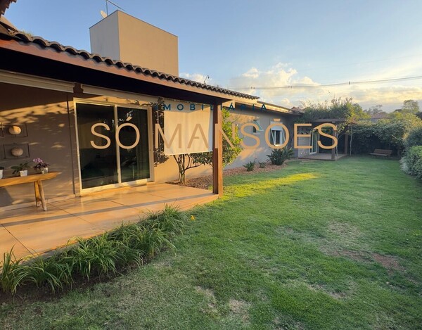 CASA À VENDA NO CONDOMÍNIO SERRA DOS MANACÁS EM NOVA LIMA