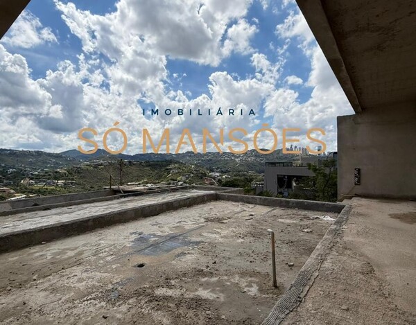 CASA EM CONSTRUÇÃO À VENDA NO ESTADO QUE SE ENCONTRA