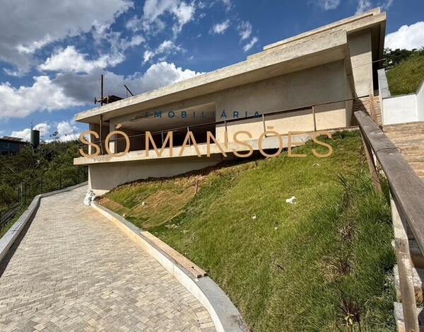 CASA EM CONSTRUÇÃO À VENDA NO ESTADO QUE SE ENCONTRA