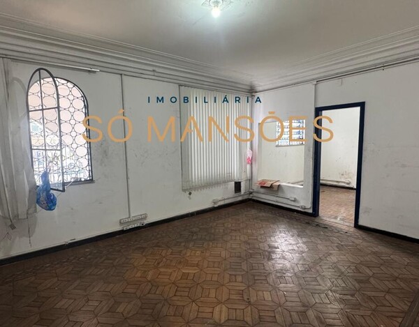 CASA COMERCIAL À VENDA NO BAIRRO BARRO PRETO EM BH