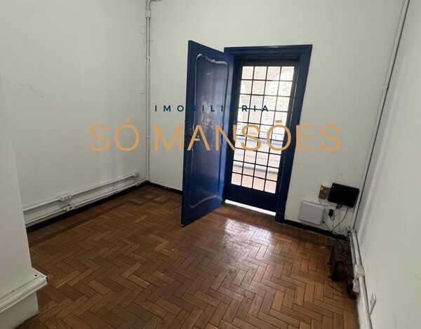 CASA COMERCIAL À VENDA NO BAIRRO BARRO PRETO EM BH